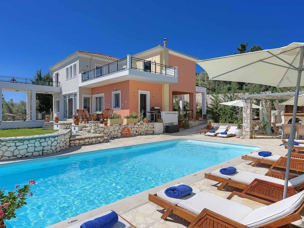 Villa Drepanou Bay Лигия Екстериор снимка