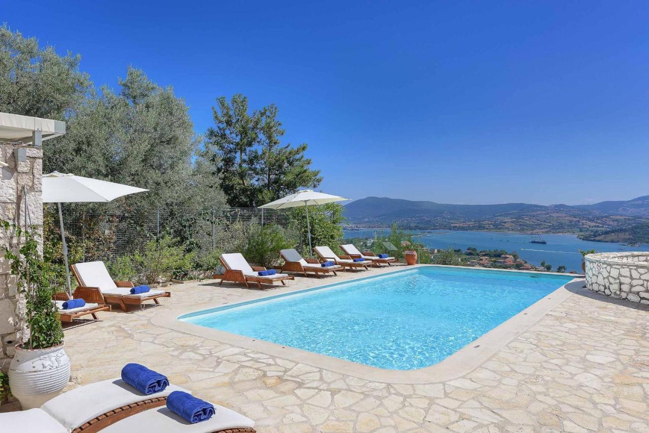 Villa Drepanou Bay Лигия Екстериор снимка